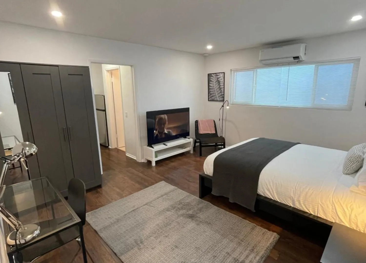House On The Beach Los Angeles Apartment