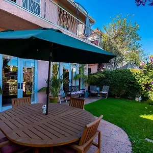 House On The Canal In Venice Villa